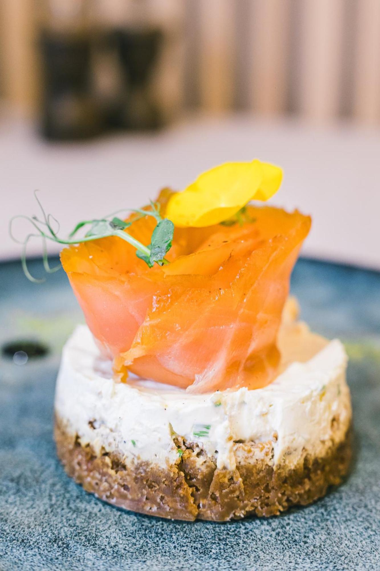Logis Hotel & Restaurant Le Soleil D'Or Montigny-la-Resle Eksteriør billede